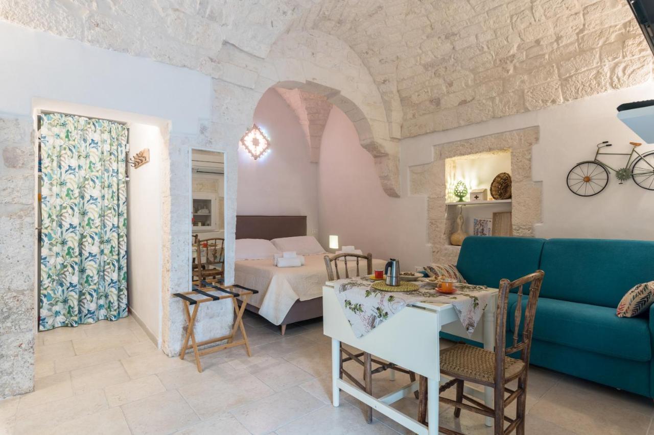 Le Piccole Case Bianche Ostuni Exteriör bild