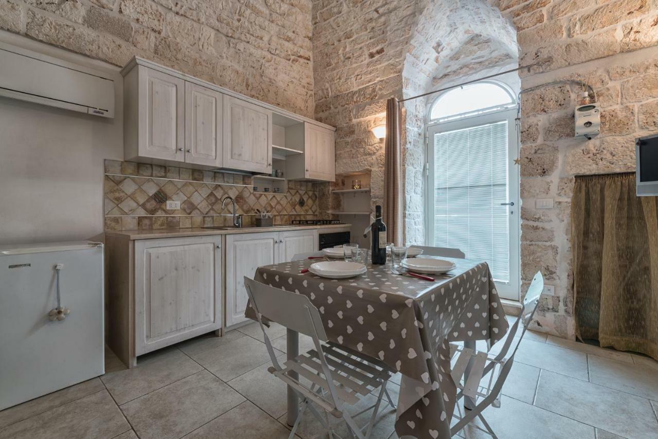 Le Piccole Case Bianche Ostuni Exteriör bild