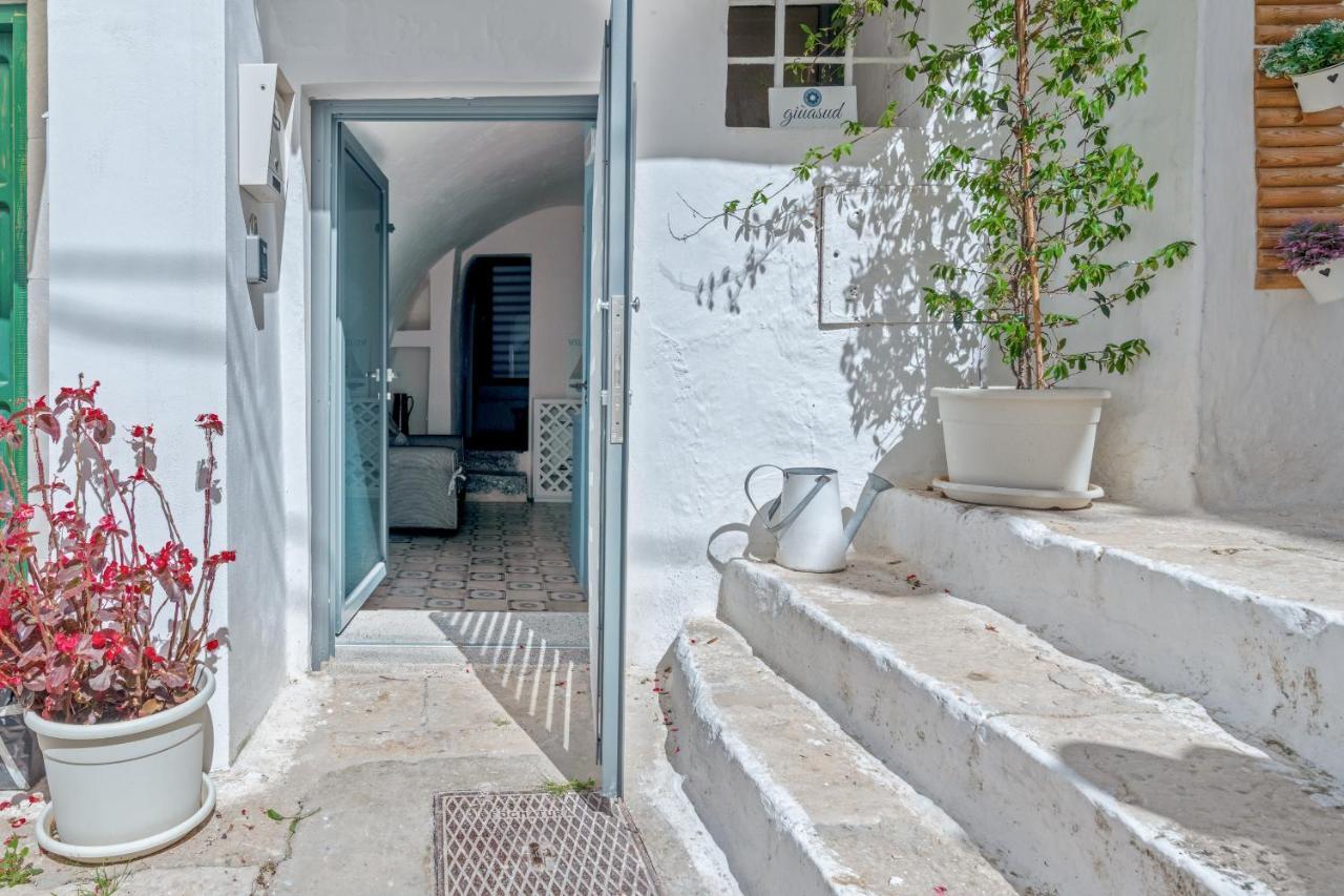 Le Piccole Case Bianche Ostuni Exteriör bild